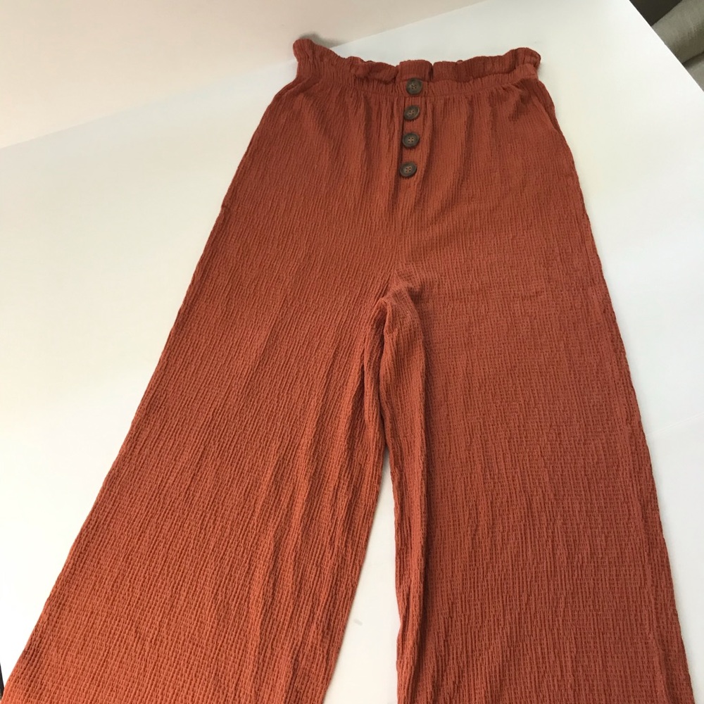 Cropped Gauzy Paperbag Wide Leg Hi Rise Pants - Picture 6 of 11